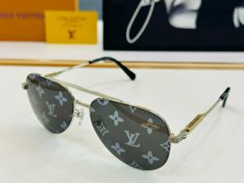 Picture of LV Sunglasses _SKUfw56969636fw